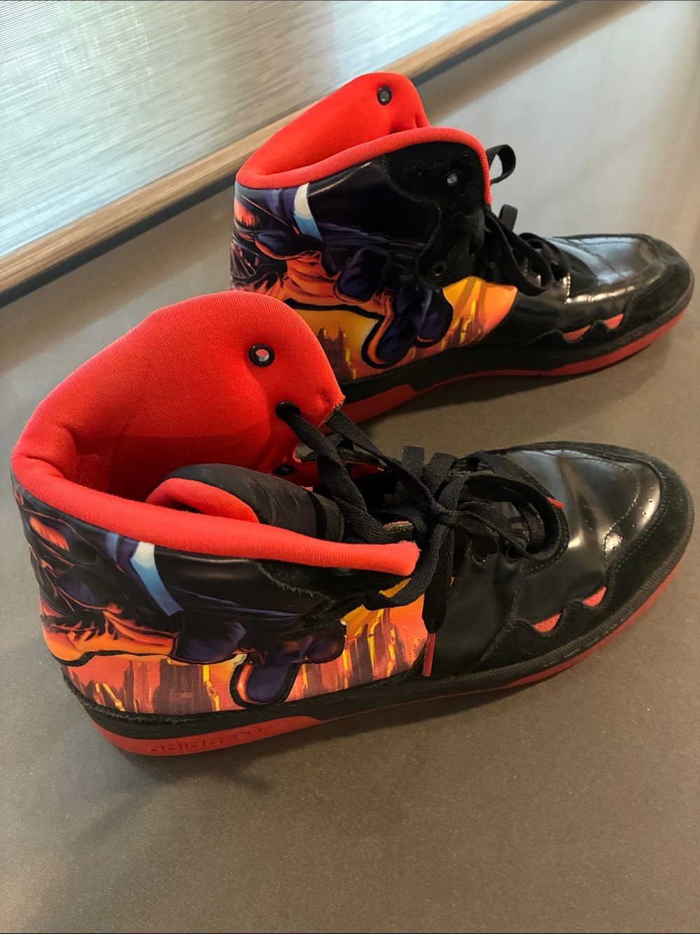 adidas Skyline Star Wars Coruscant Men’s High-Top Sneakers Black,Red,Orange